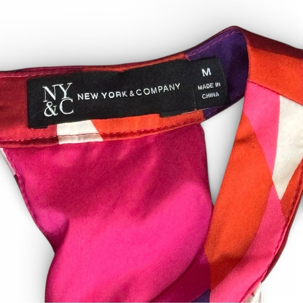NY & Co Halter Neck Pleated Flowy Dress Knee High Length Pink Red Purple M - Picture 4 of 9